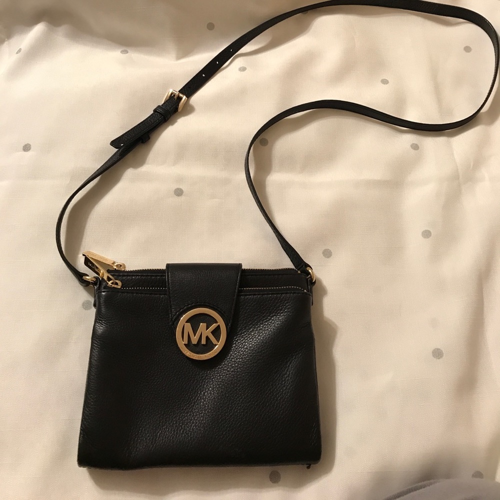 Michael Kors Fulton Crossbody ❣️