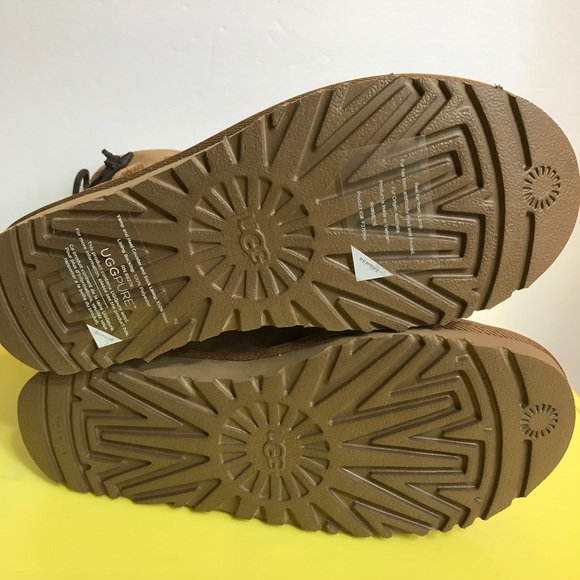 New Ugg Astoria Tehuano Brown Boots Size 7 - Picture 3 of 8