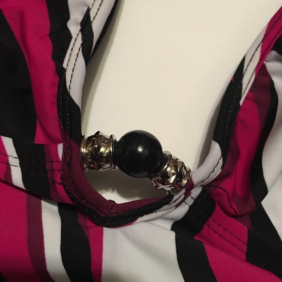 Faded Glory halterkini hotmag, embellished bust - Picture 2 of 6