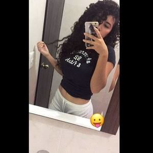 Meet your Posher, Dilean