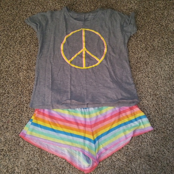 Xhilaration Other - Peace Pajama Set