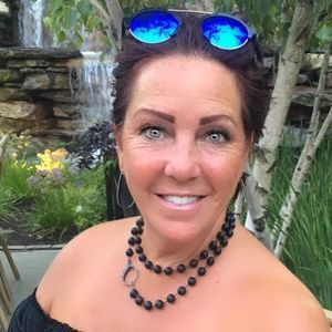 Meet your Posher, Anne