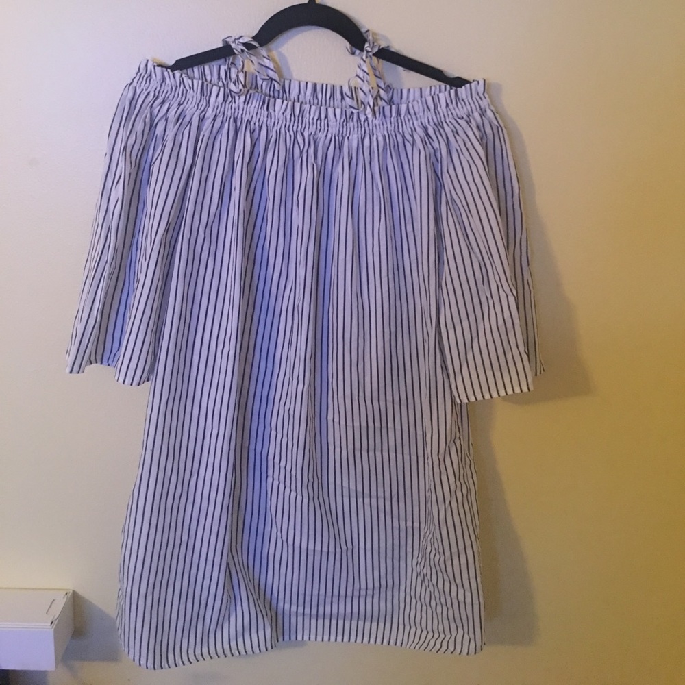 Off the Shoulder dress