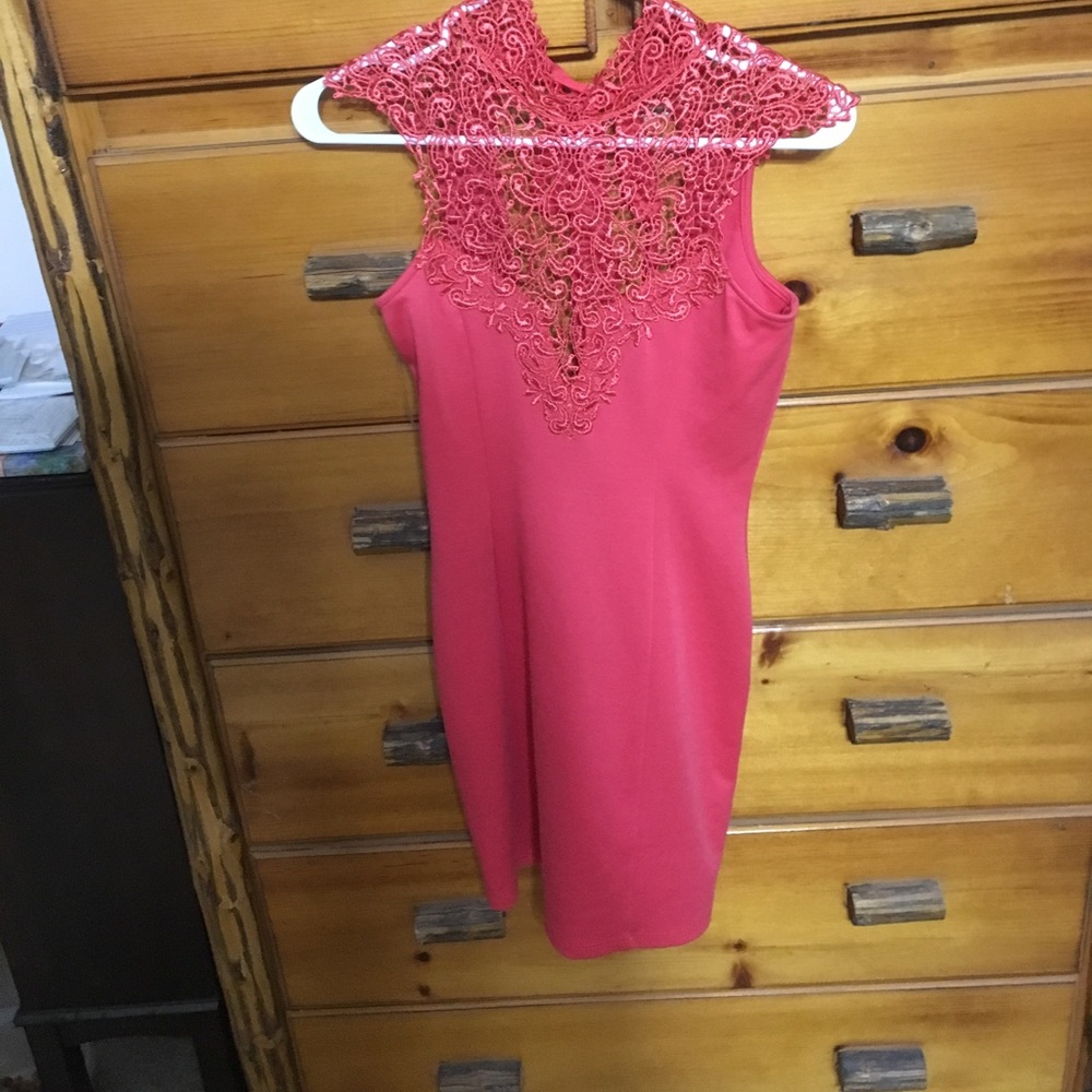 Coral, backless dress