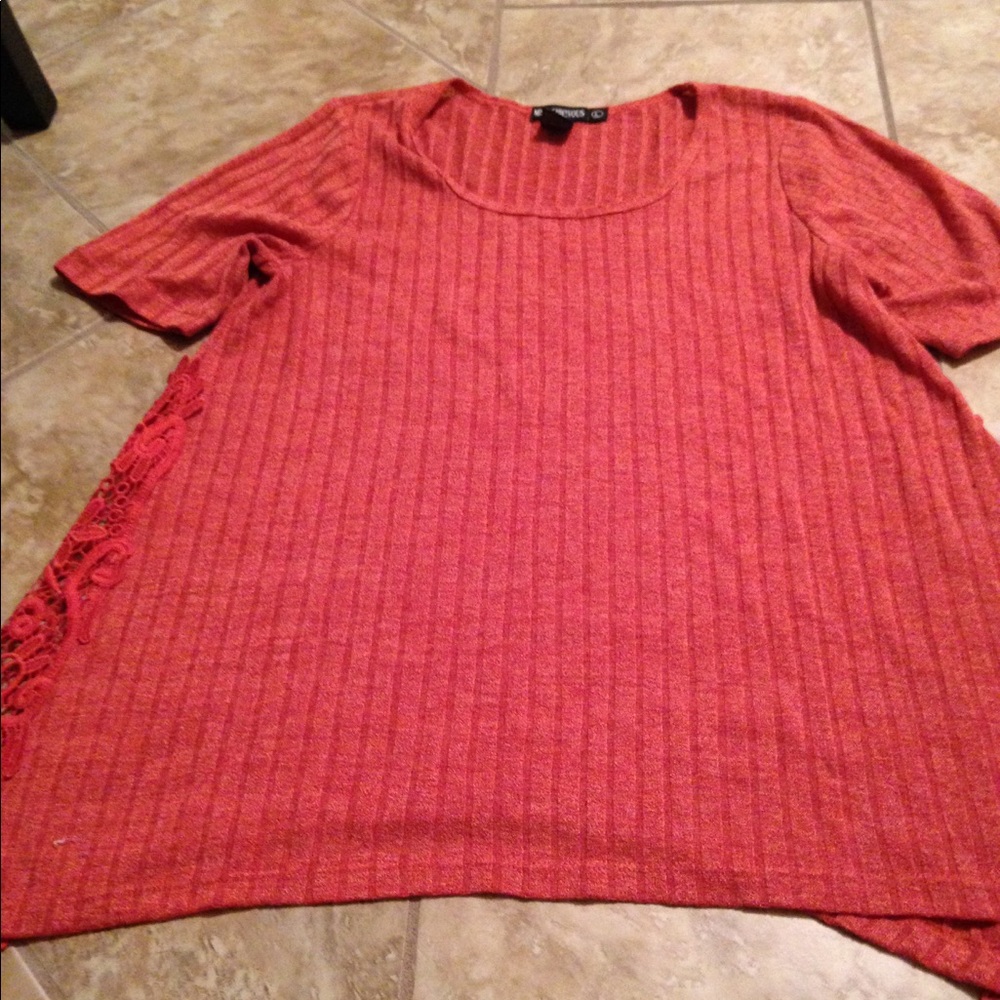 Long lace sided shirt