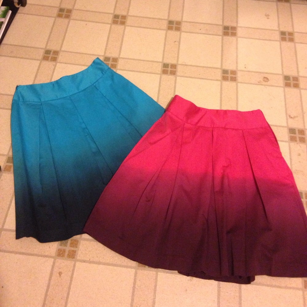 Lot of 2 ombré skirts from express