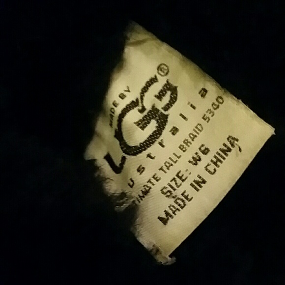 UGG BOOTS - Picture 6 of 6