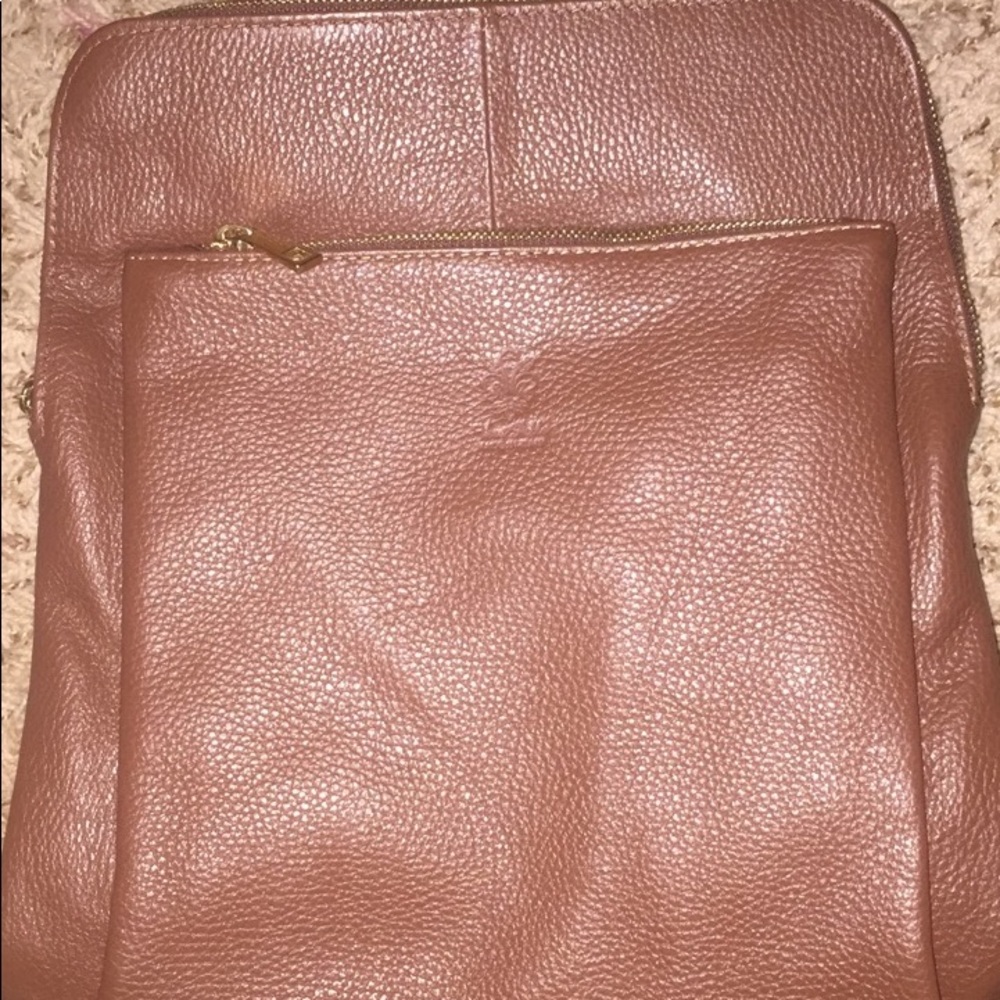 Brown leather purse/backpack