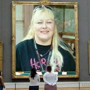 Meet your Posher, Carl