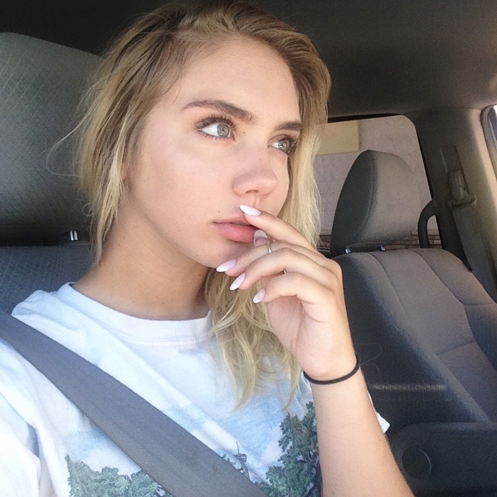 Meet your Posher, Amarissa