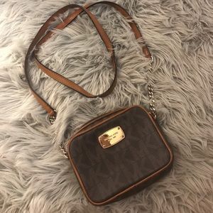 MICHAEL KORS small wallet purse crossbody bag