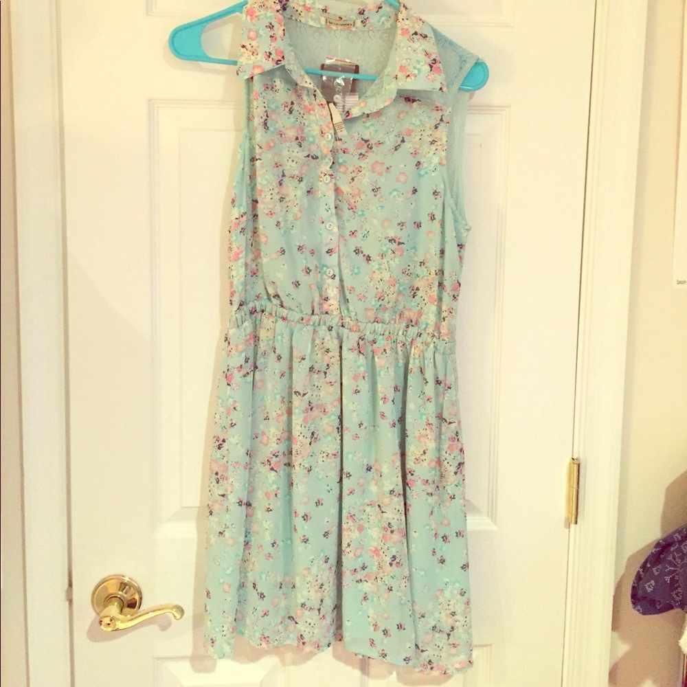 BRAND NEW WITH TAG Urban Outfitters dress