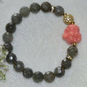 A beautiful bracelet