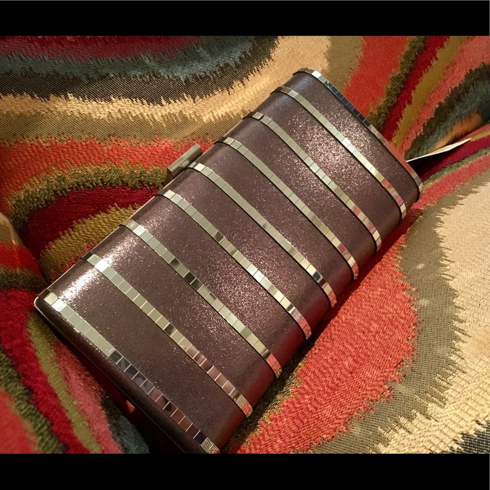 Kate Landry Brown clutch 👛