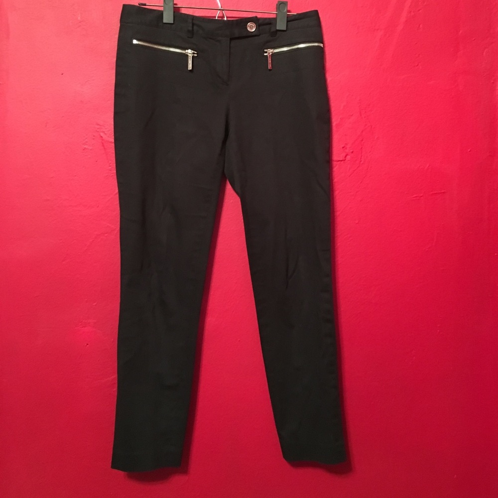Black pants with zipper pockets