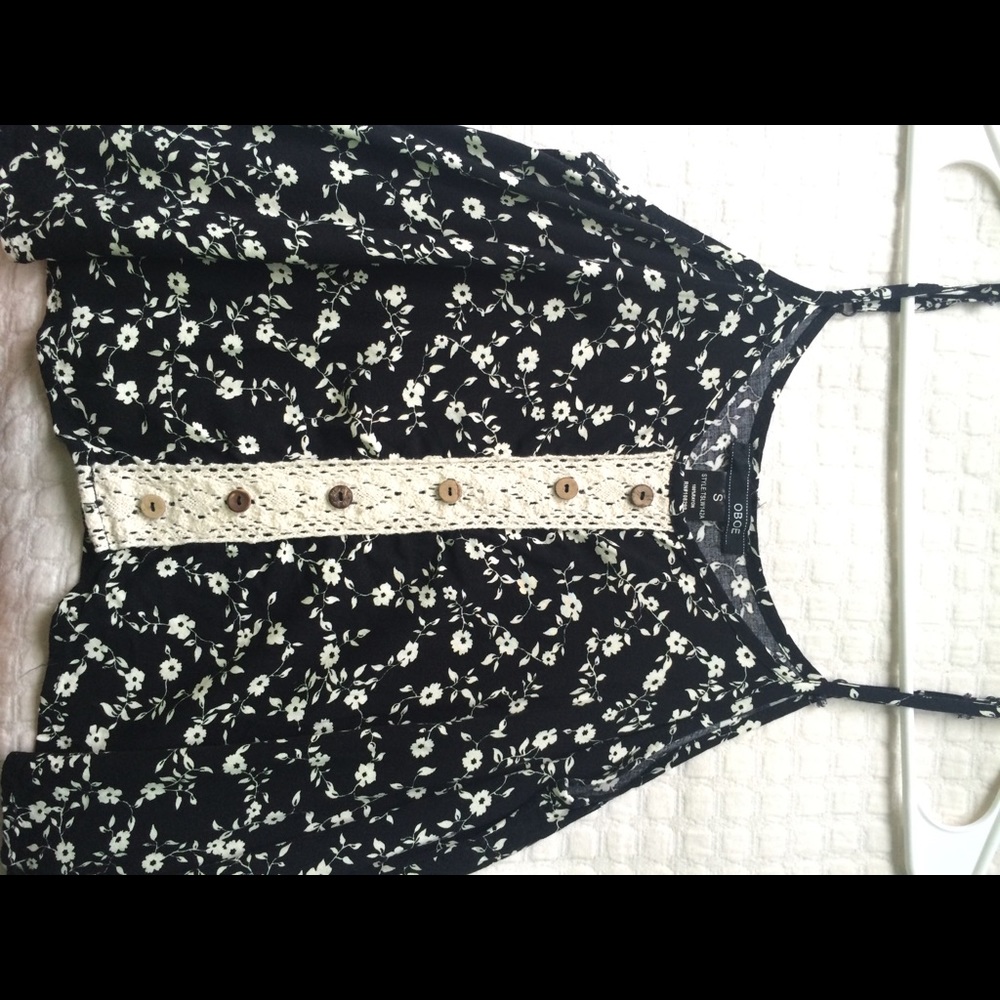 Floral cute top!!!