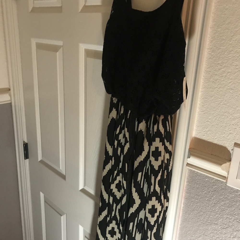 Black and white maxi dress.