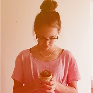 Meet your Posher, Acadia