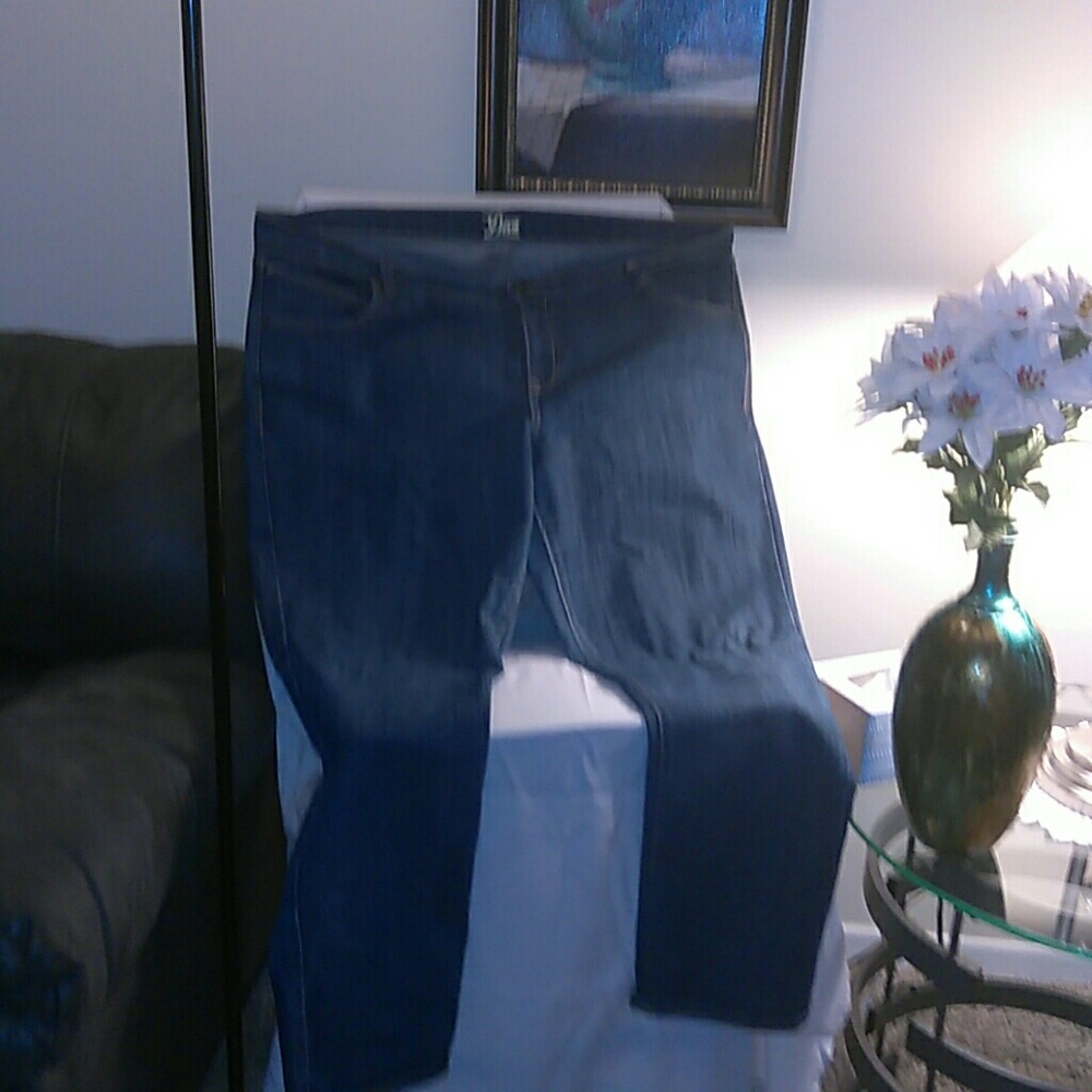 Women's plus size jeans