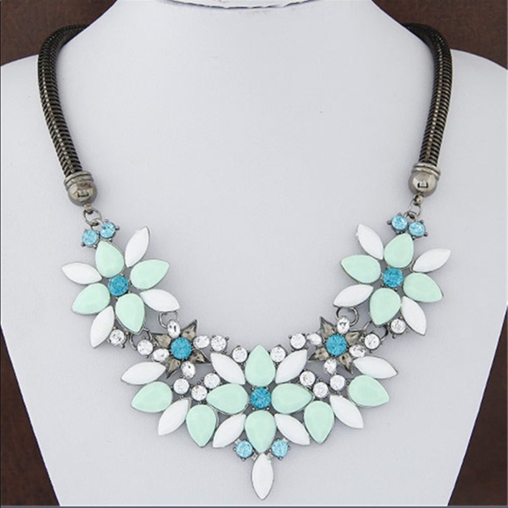 ✨NECKLACE ✨ - Picture 5 of 5