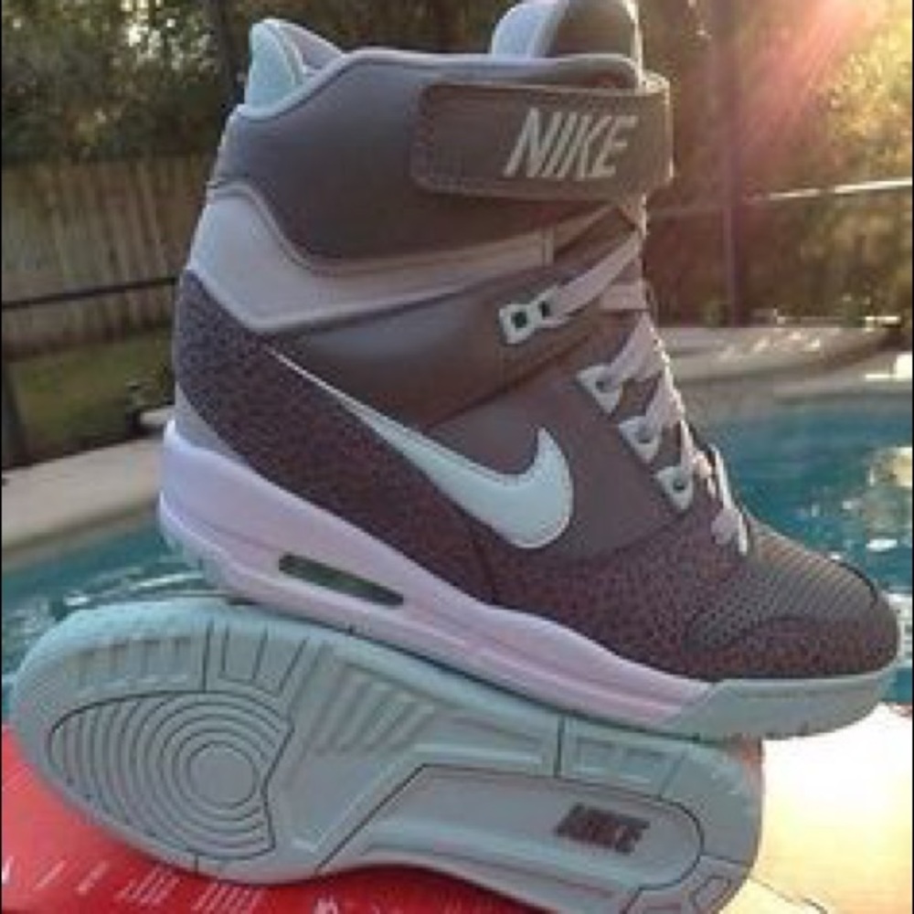 Nike Sky Hi Air Max