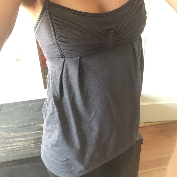Lululemon Tank - Yoga Workout Top w/Built In Bra - Picture 5 of 7