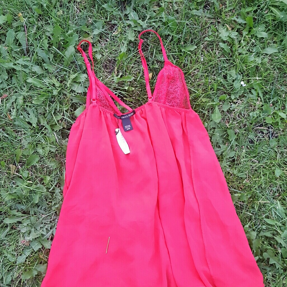Victoria daisy lace slip