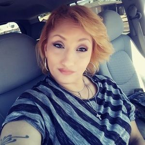 Meet your Posher, Delores