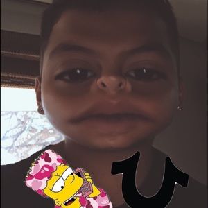 Meet your Posher, Dominic