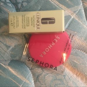 Clinique and a mirror