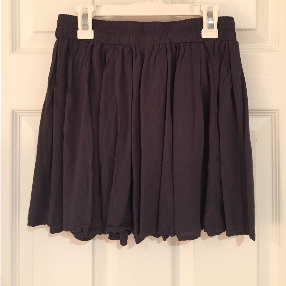 Brandy Melville Gray Skirt