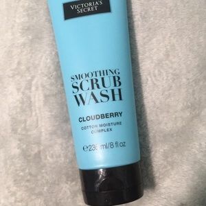 Victoria's secret scrub wash