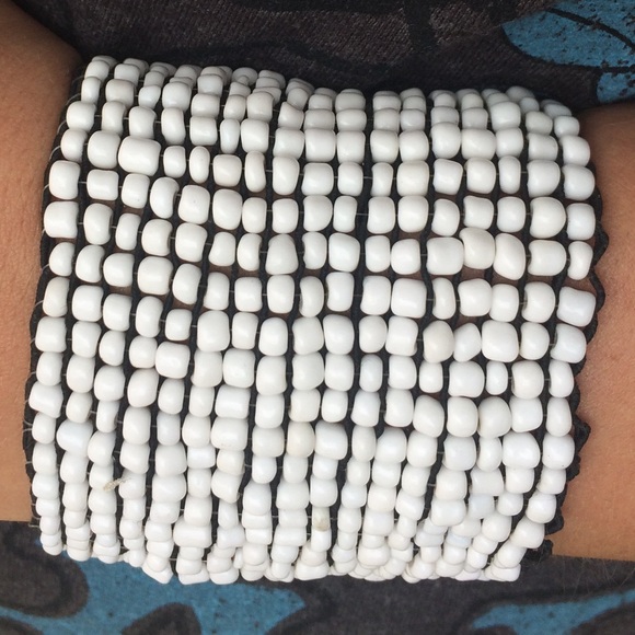 Beaded cuff bracelet - Picture 2 of 2