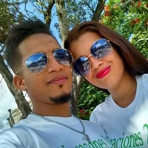 Meet your Posher, Arq edith saul