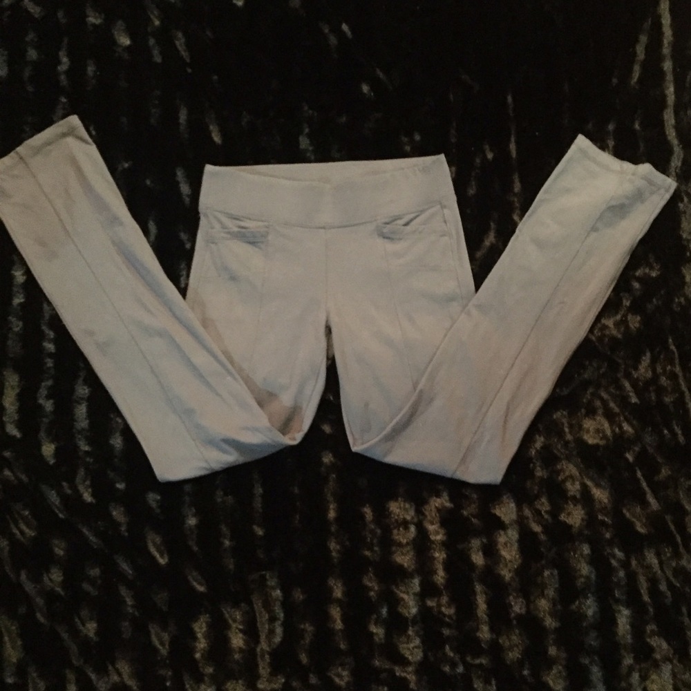 Similar to Reebok Easy-Tone. Grey Exercise Pants.