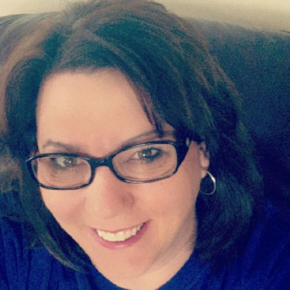 Meet your Posher, April
