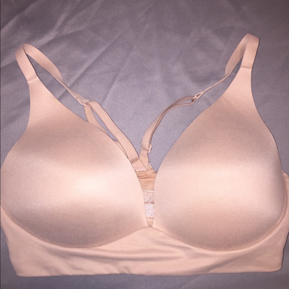 VS lightly lined plunge