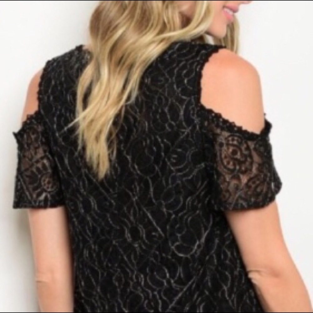 $ FIRM ๐ทBlack Lace Cold Shoulder - Picture 3 of 3