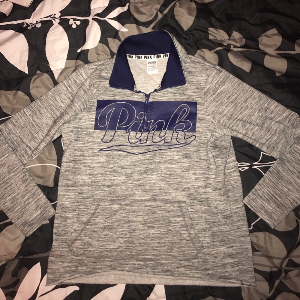 VS Pink Quarter-Zip😍