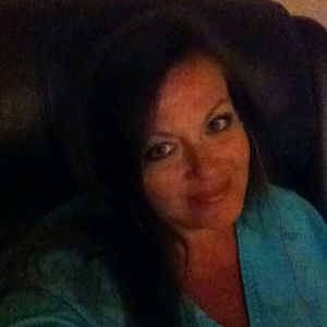 Meet your Posher, Denyse