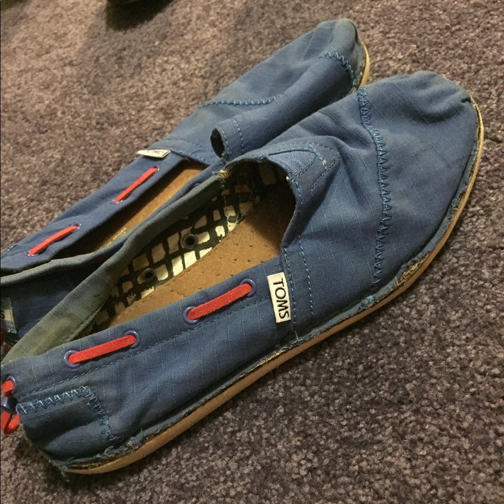 TOMS Blue/Red