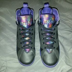 Jordan Lola Bunny 7s