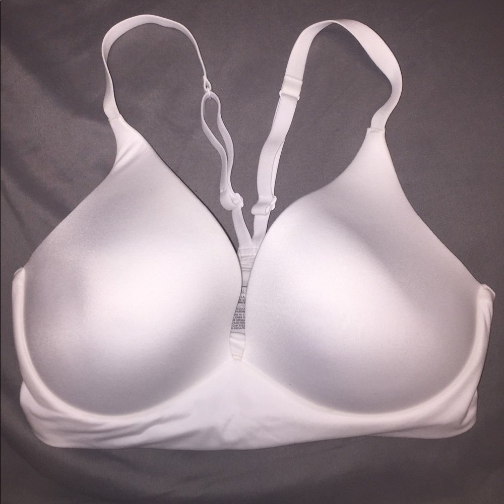 VS lightly lined plunge