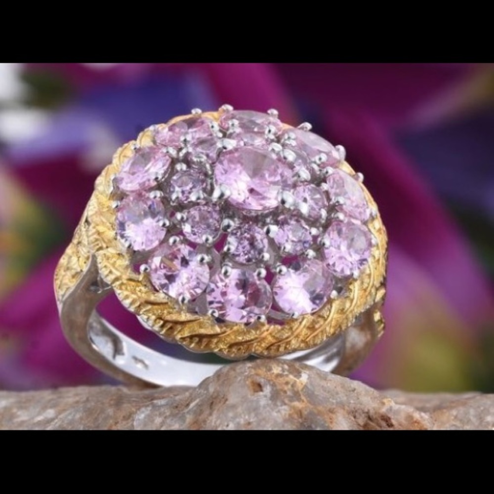 Statement Ring with Simulated Pink Diamonds. 18k