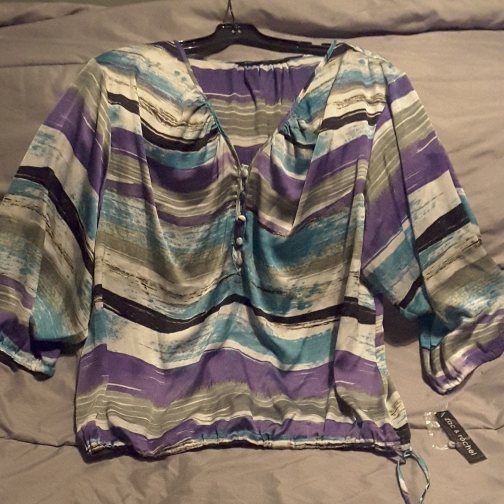 🌻HP🌻 Zach and Rachel front tie top size XL