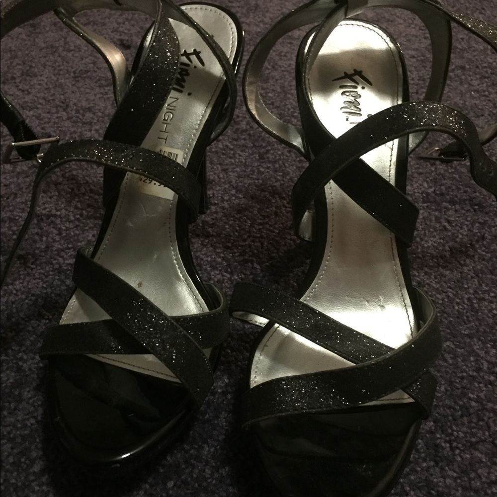 Fioni Heels