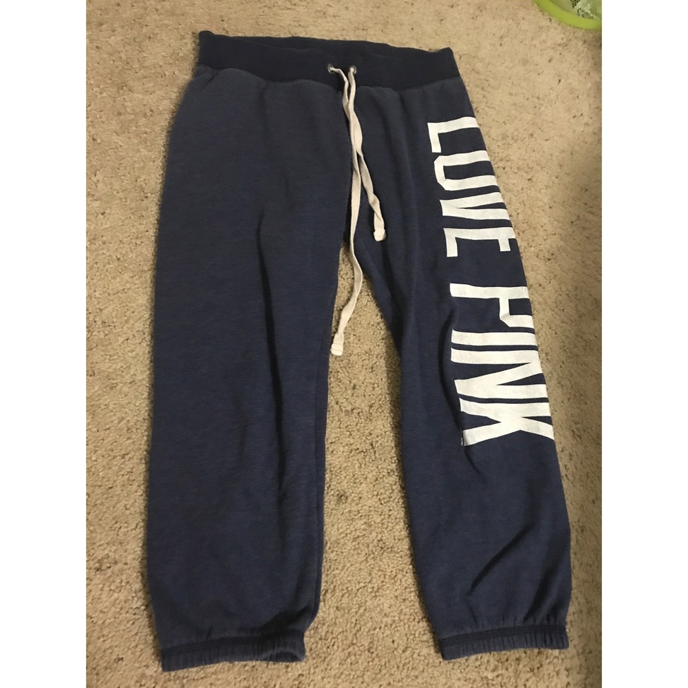 VS Pink cropped sweatpants