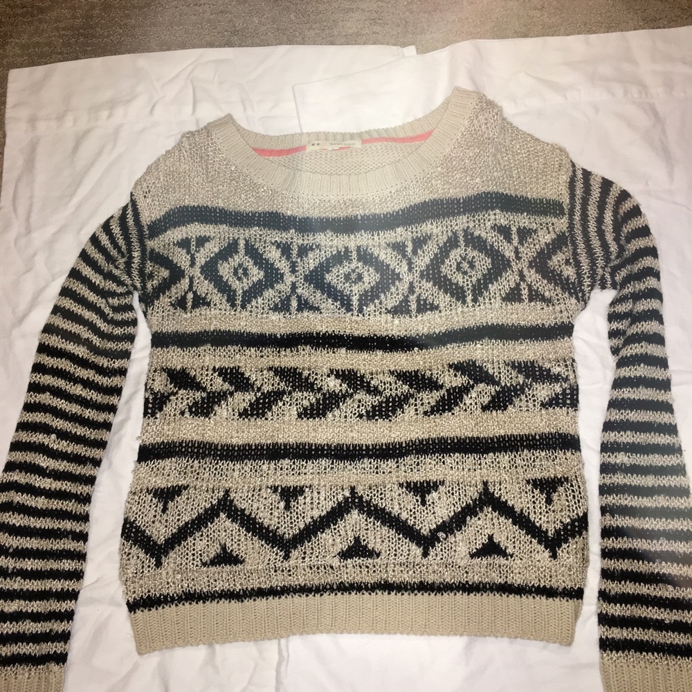 Box sweater