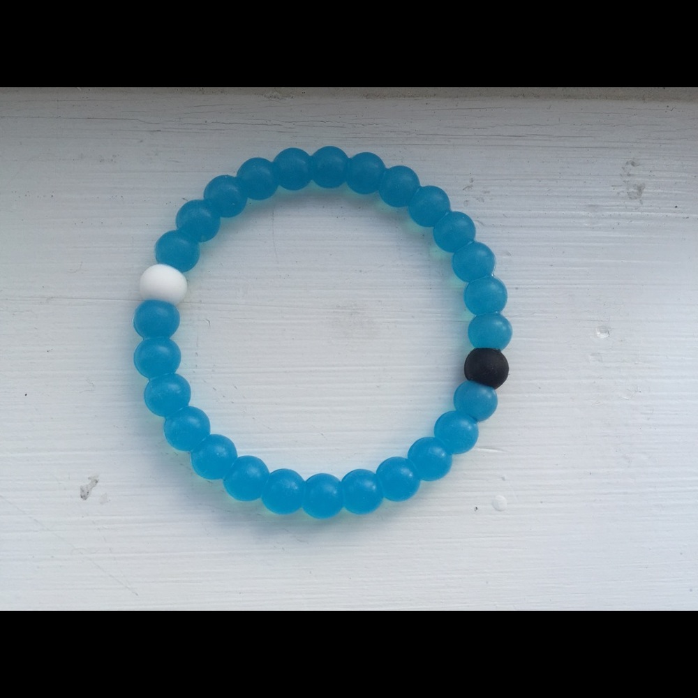 Blue Lokai bracelet