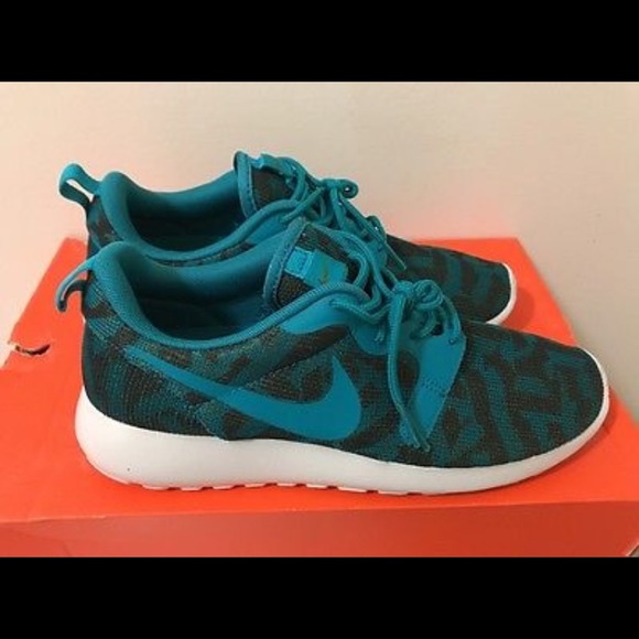 Nike Roshe One Jacquard ***limited edition*** - Picture 3 of 3